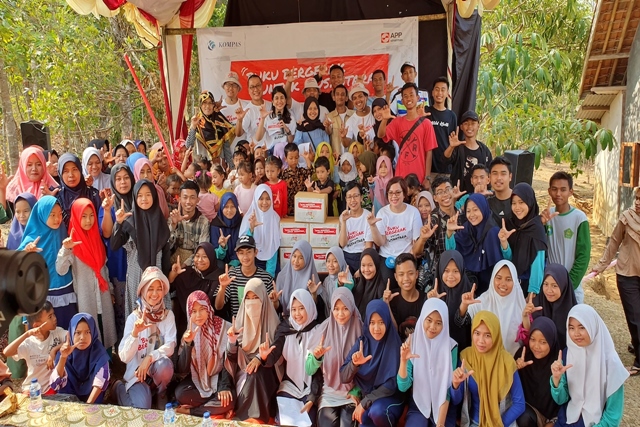  PAPERUN 2019 Donasi Buku ke 60 Taman Bacaan Masyarakat 